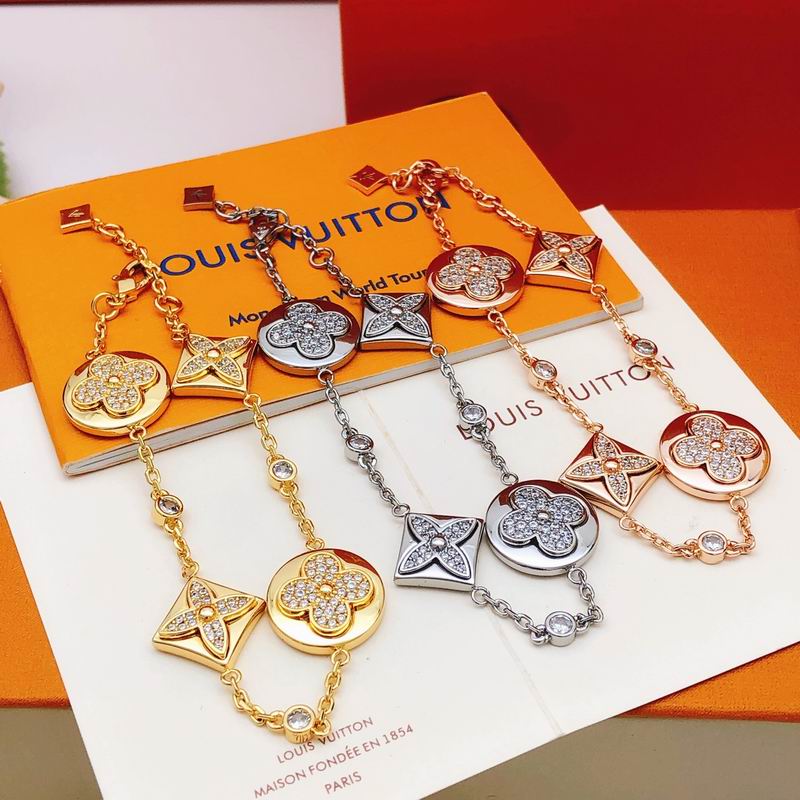 LV Bracelet 04yxh113